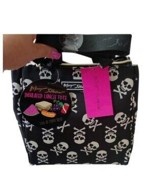 Betsey Johnson Skull + Crossbones Insulated Lunch Bag Purse Crossbody Cooler